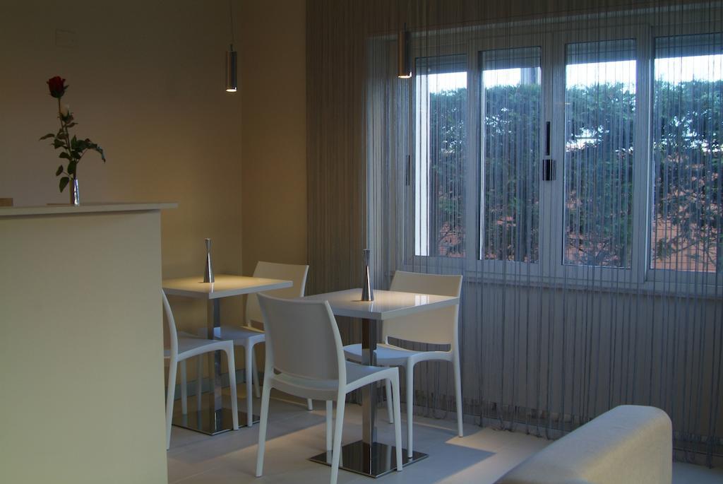 B&Beach Cagliari Guest House Eksteriør bilde