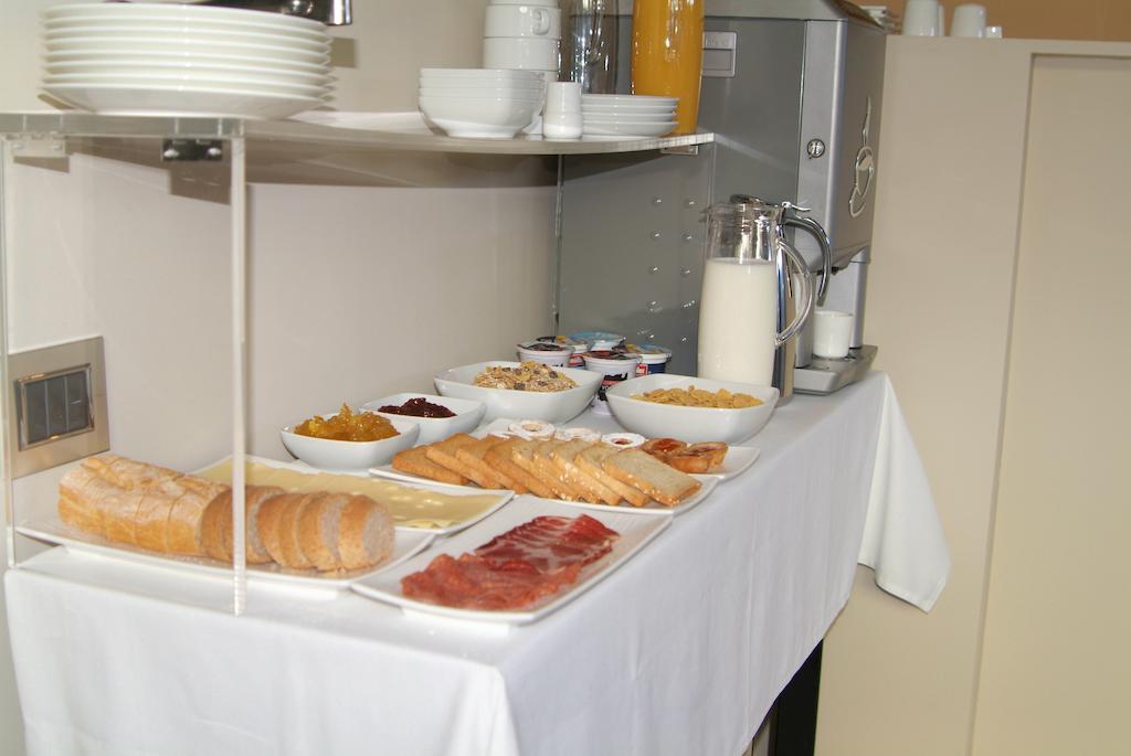 B&Beach Cagliari Guest House Eksteriør bilde